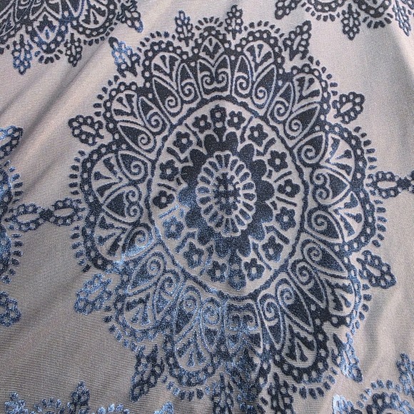 LA Hearts‎ Skirt Women's M Velvet Burnout Medallion Dark Navy/Purple Stretch - Picture 5 of 11